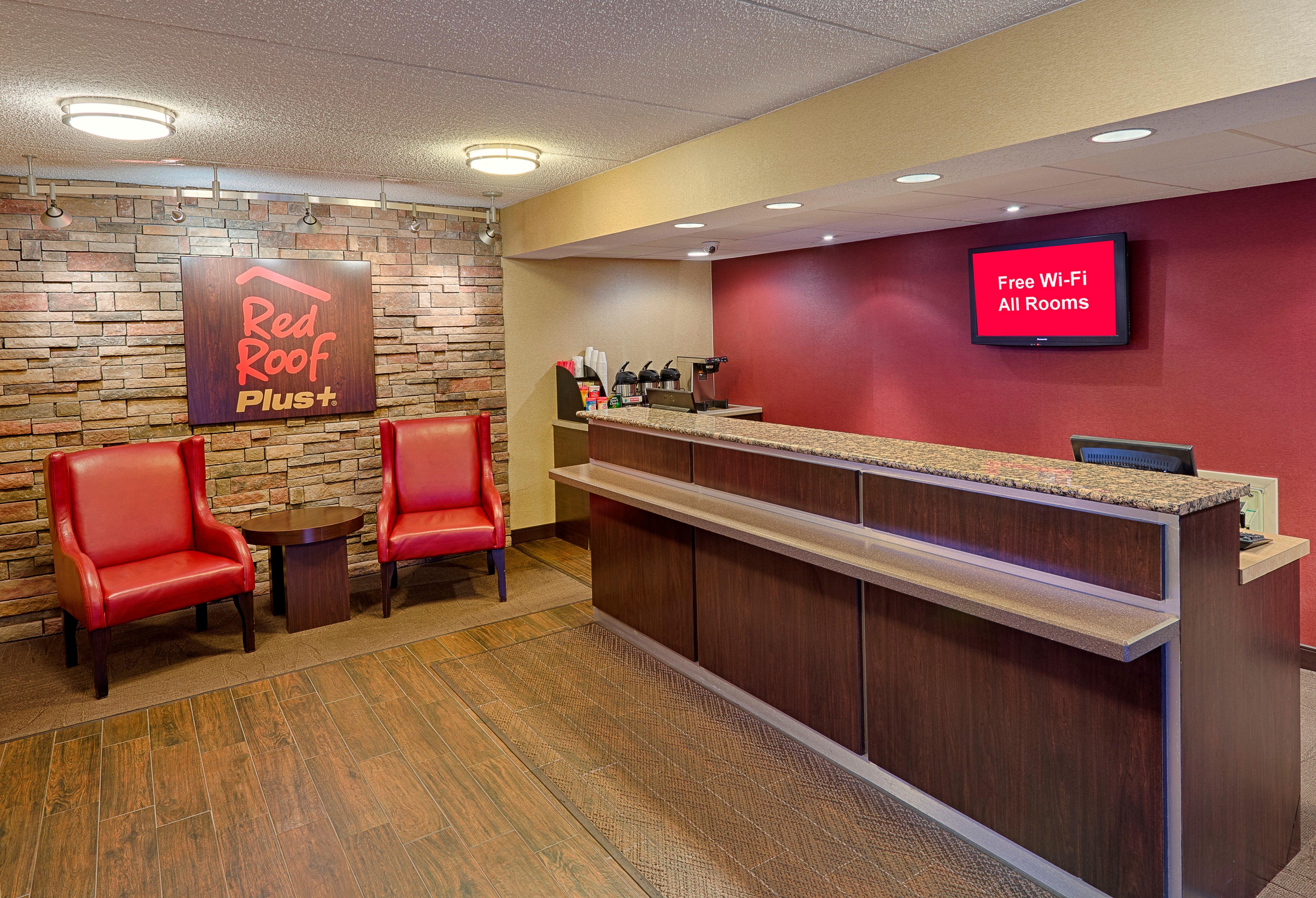 Red Roof Inn Plus+ Pittsburgh East - Monroeville Exterior foto